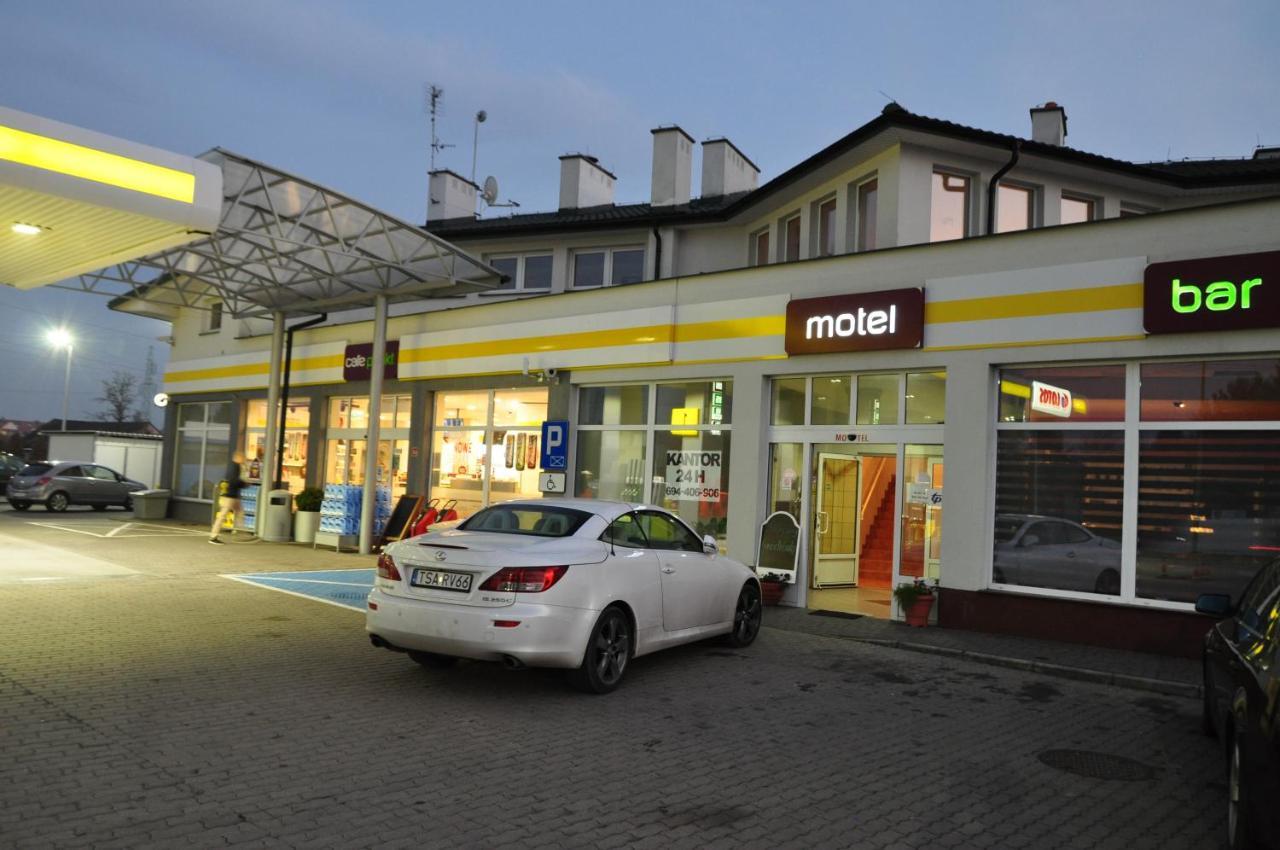 Motel WiG Sandomierz Buitenkant foto